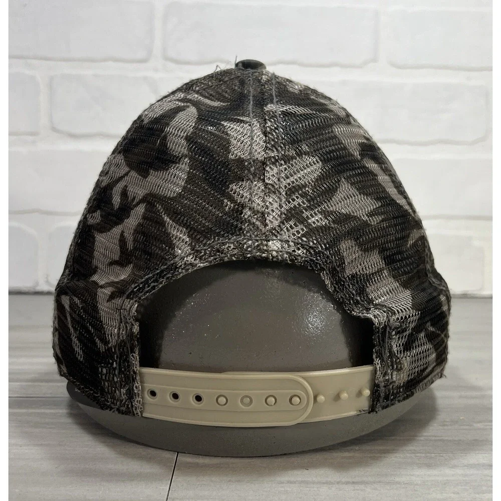 Eddie Bauer Camo Camouflage Mesh SnapBack Baseball Cap Hat Trucker Hat / Outdoor